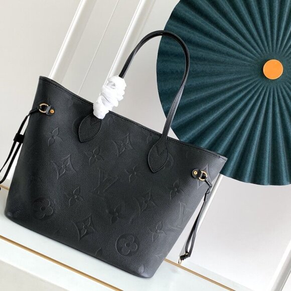 Louis Vuitton Neverfull MM/Medium Tote Bag with Pouch - Picture 1 of 9